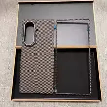 Ultra-Slim Real Aramid Carbon Fiber Case (For Samsung)