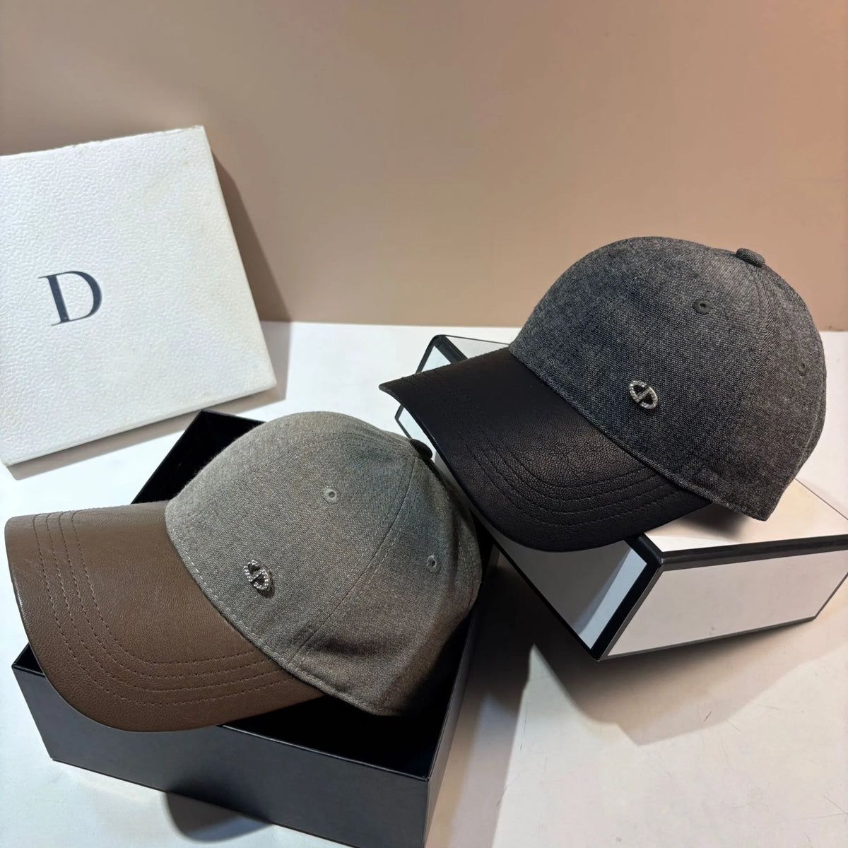 D-Luxe Pavé Pin Heathered Visor Cap