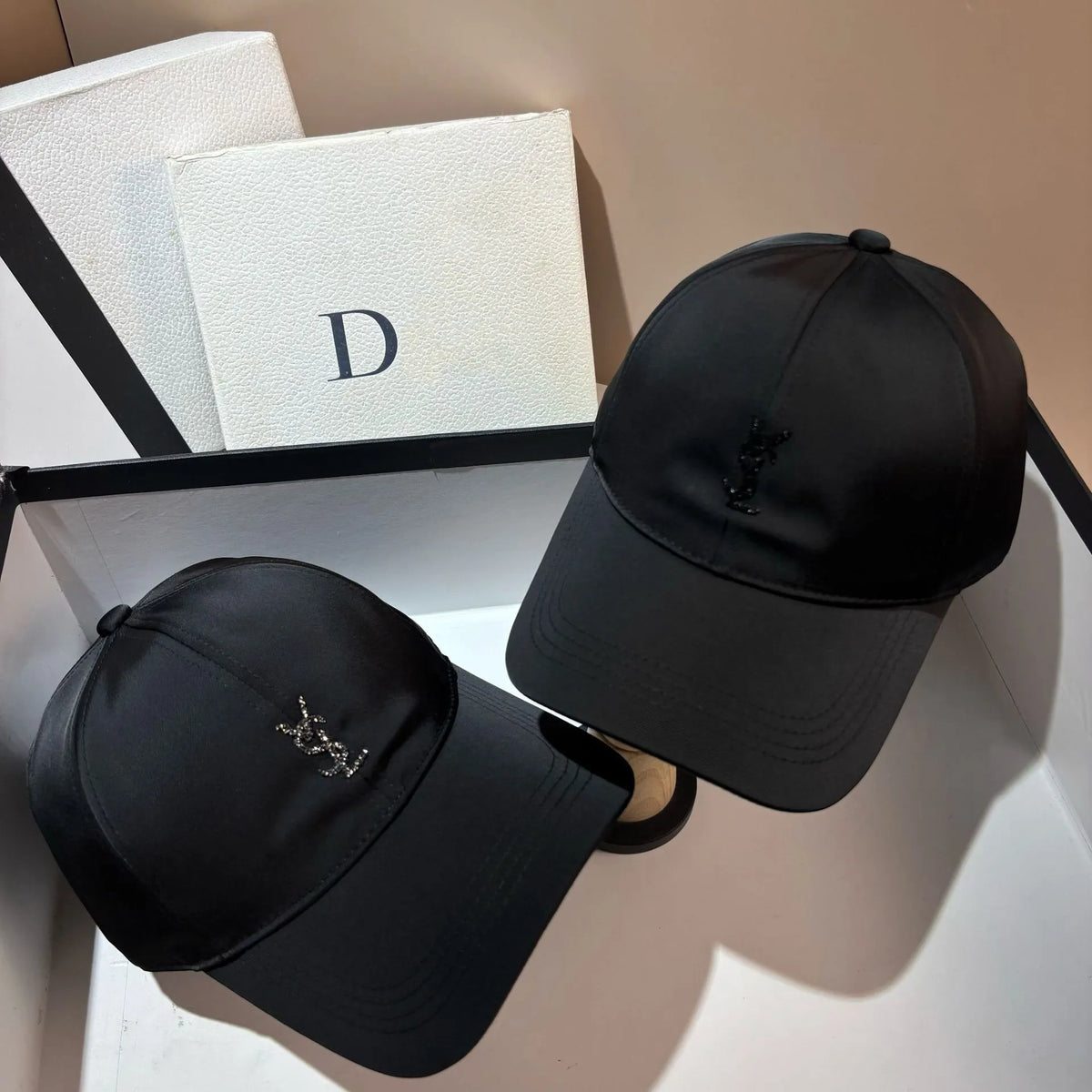 YesL Crystal Satin Streetwear Baseball Cap