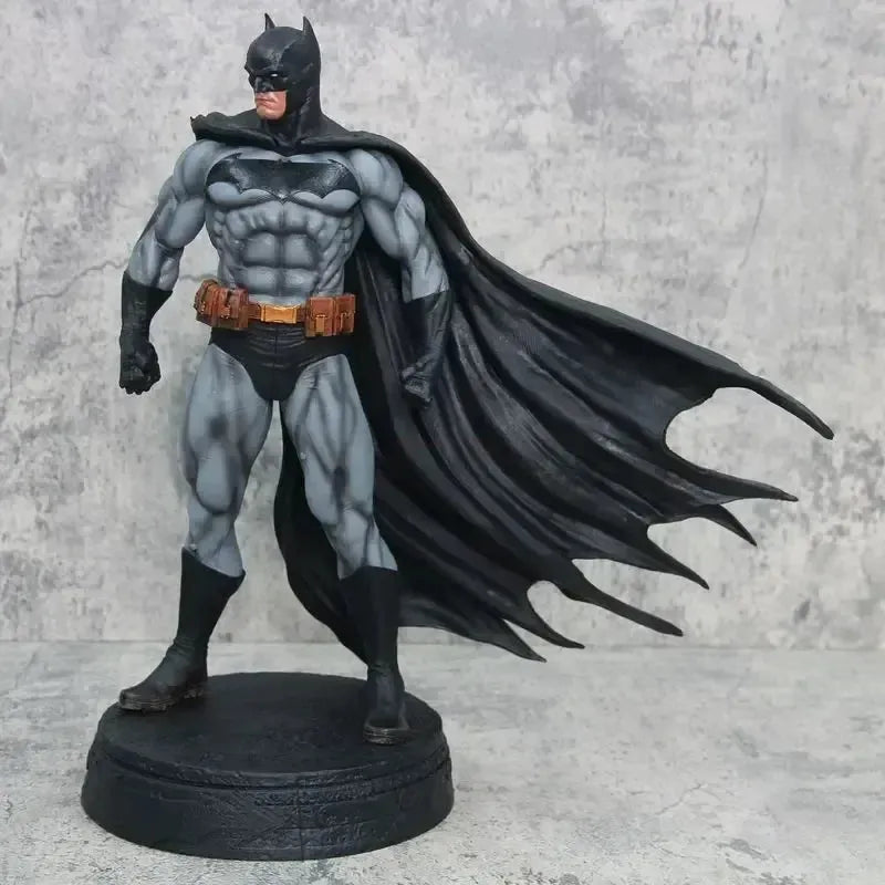 Batman The Dark Knight Figurine (38 cm)