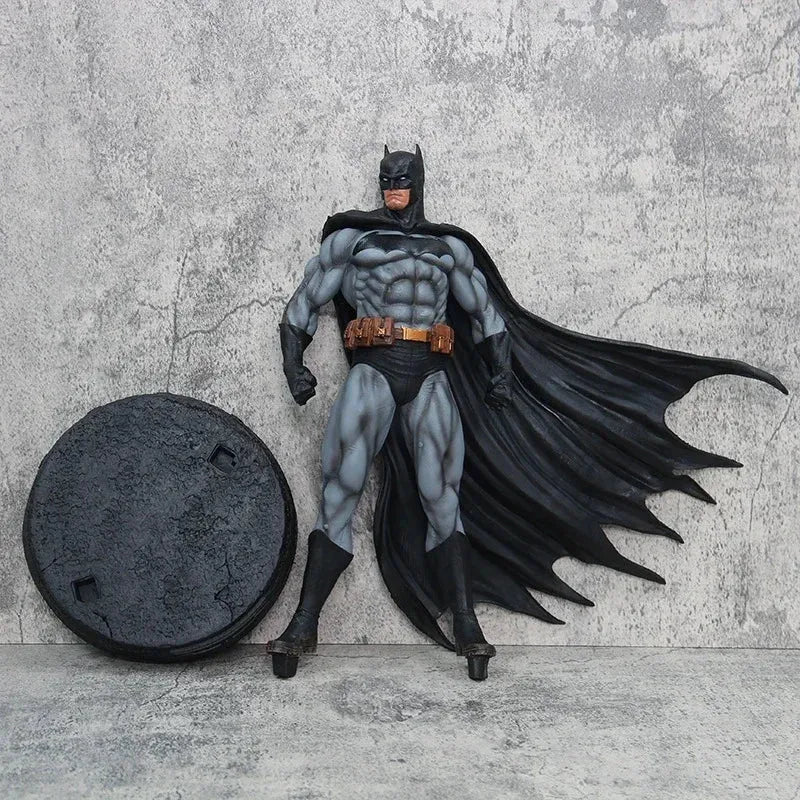 Batman The Dark Knight Figurine (38 cm)