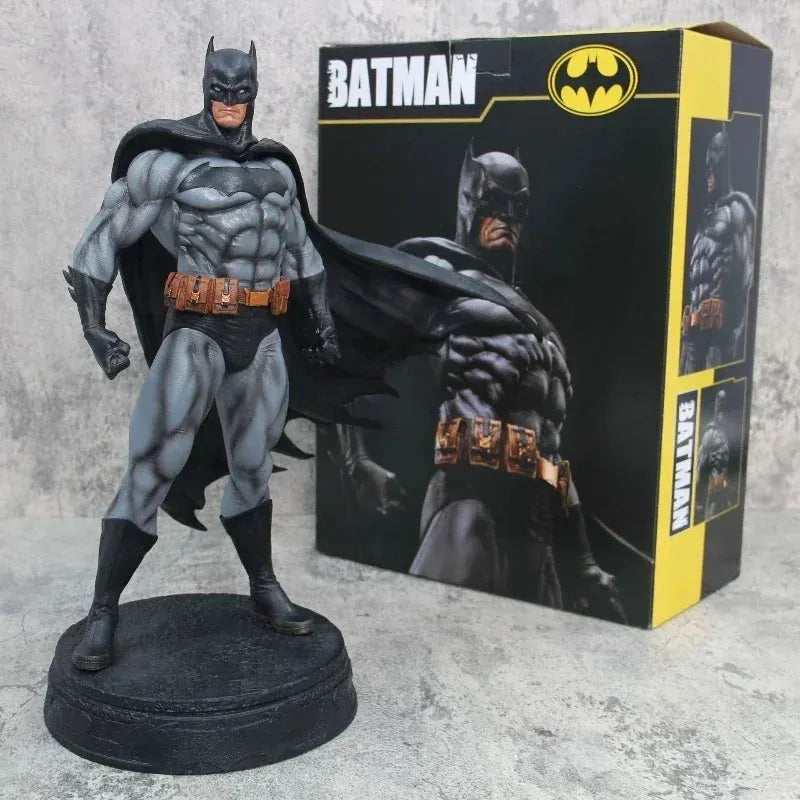 Batman The Dark Knight Figurine (38 cm)