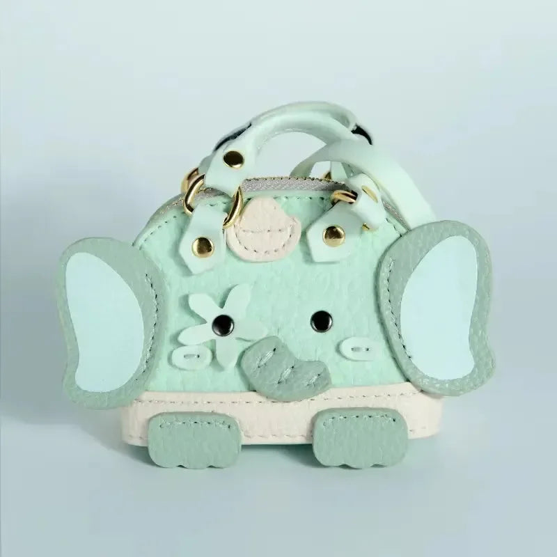 Pendentif mini sac éléphant monogramme 