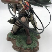 Levi Ackerman Action Figure (17 cm)