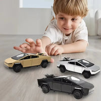 Tesla Cybertruck Die-cast 1:24 Scale
