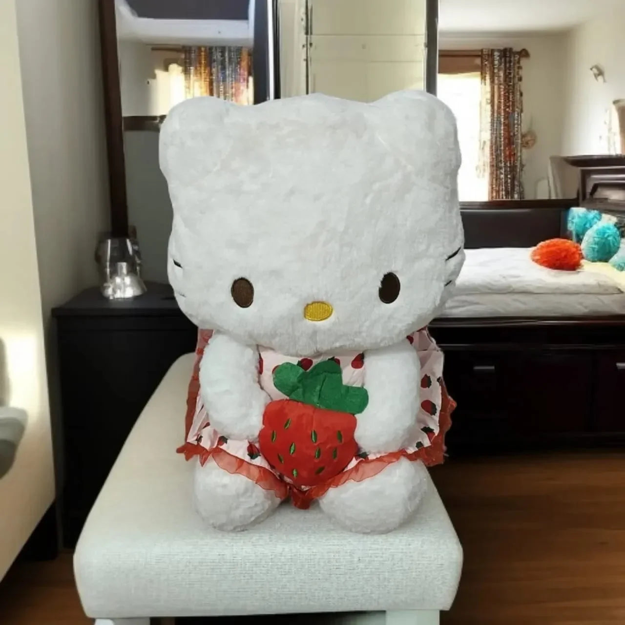 Sanliou Strawberry Hello Kitty Plushie (35 cm)