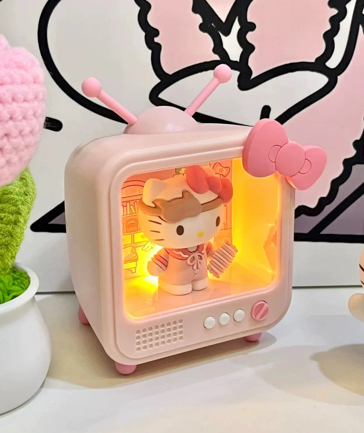 Sanrio Mini TV Night Lamp