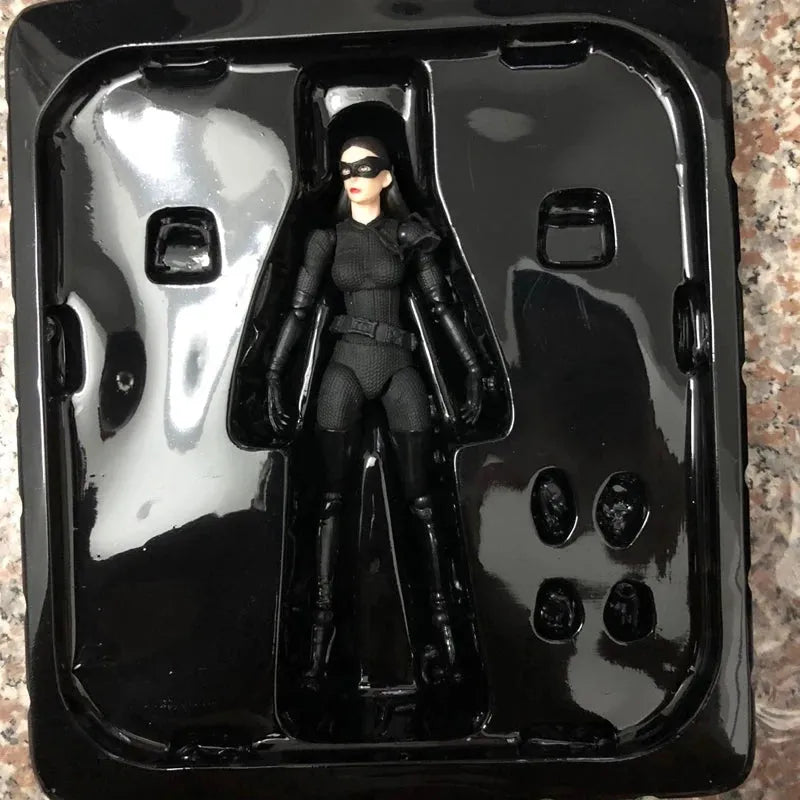 Mafex No. 009 Catwoman Action Figurine