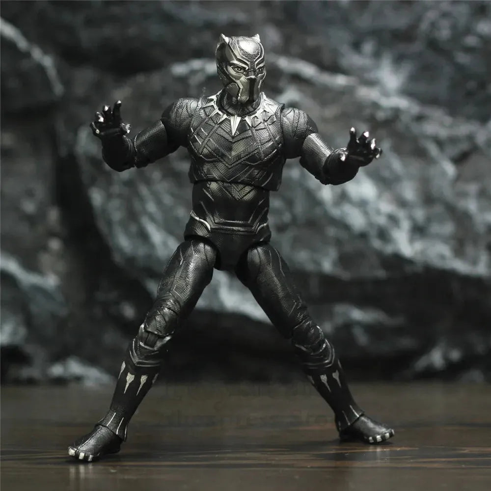 Marvel Black Panther Action Figure (18 cm)