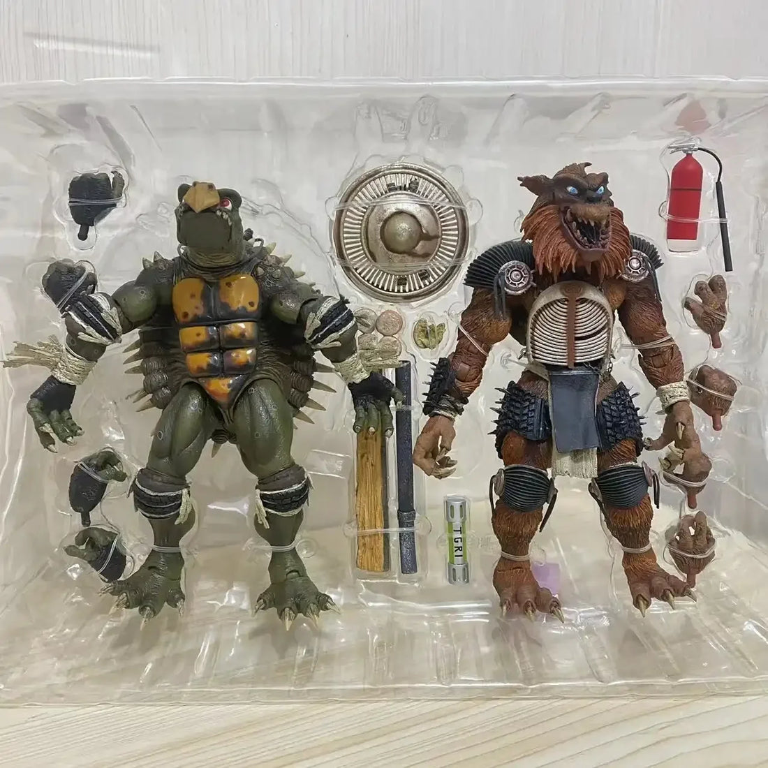 Figurines NEKA TMNT Tokka et Rahzar (18 cm) 