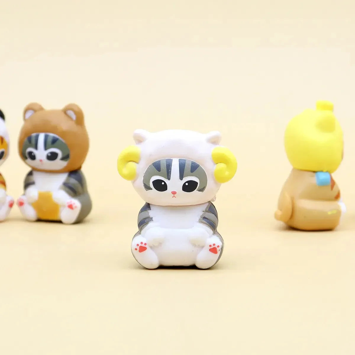 Mofusand Sitting Cat Blind Box