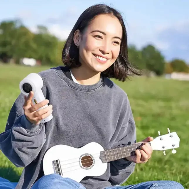 DZNY Bliss Breeze Handheld Fan