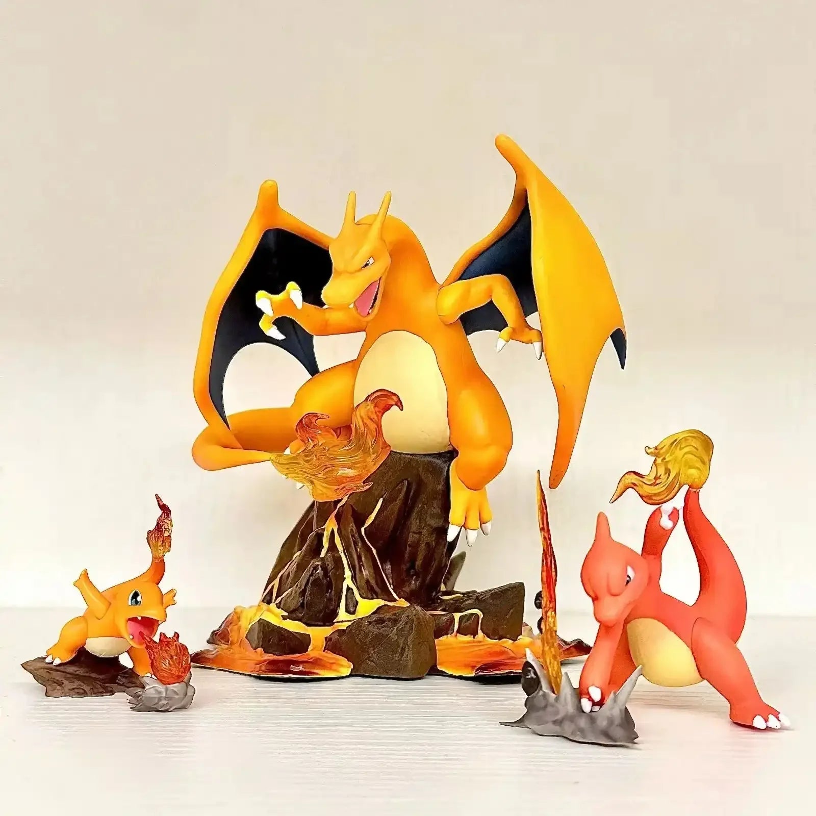Charizard Evolution Figurine Set (15 cm)