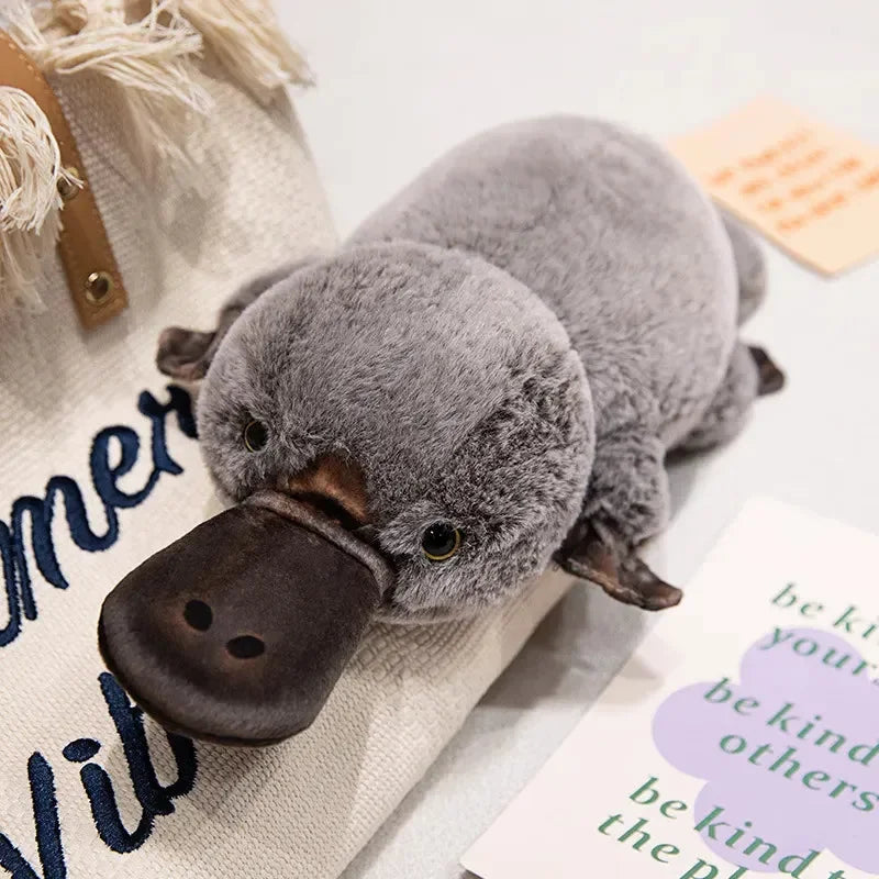 Peluche Platypus déroutante (45 cm) 
