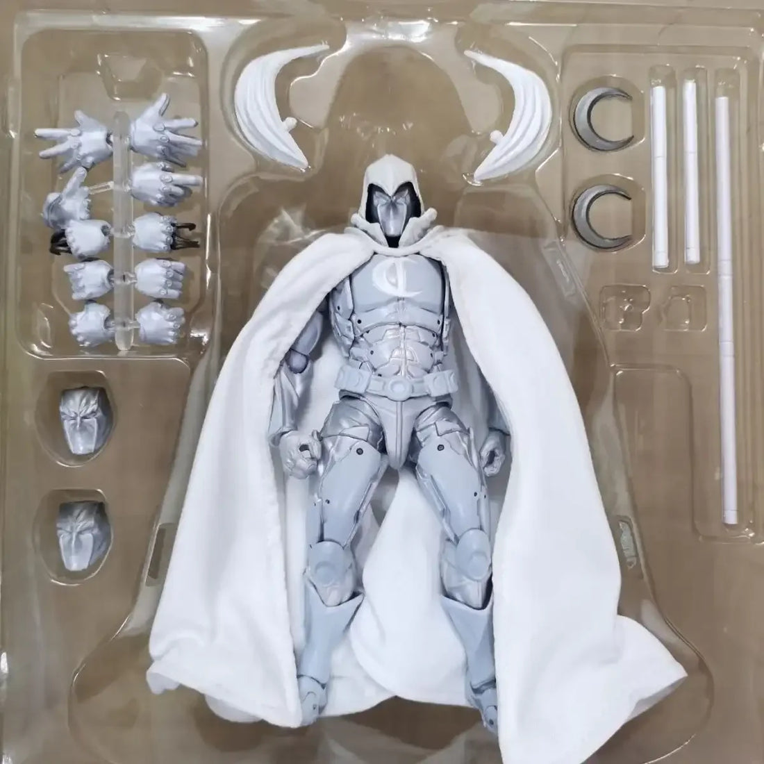 Figurine Chevalier de la Lune Yamaguchi (21 cm) 
