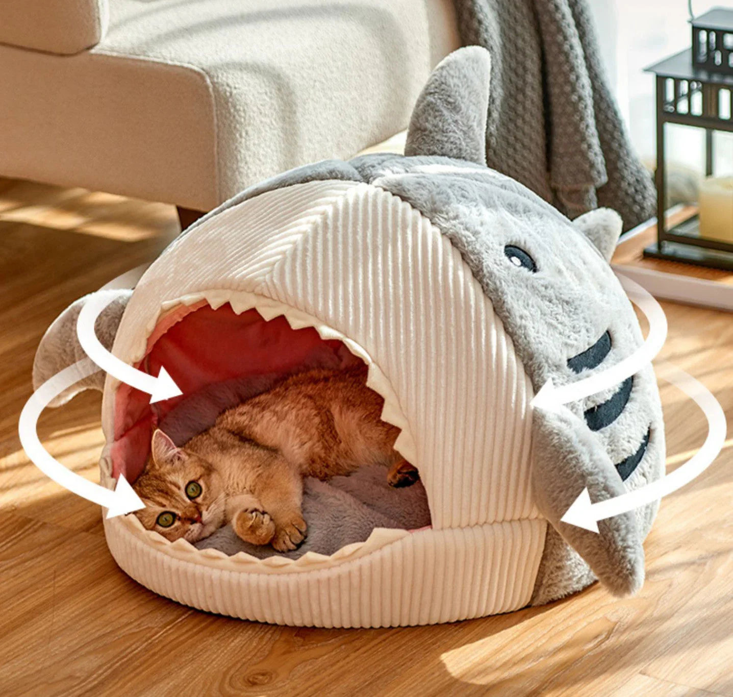 Lovely Shark Cat House PN5544 - Bear Hugs