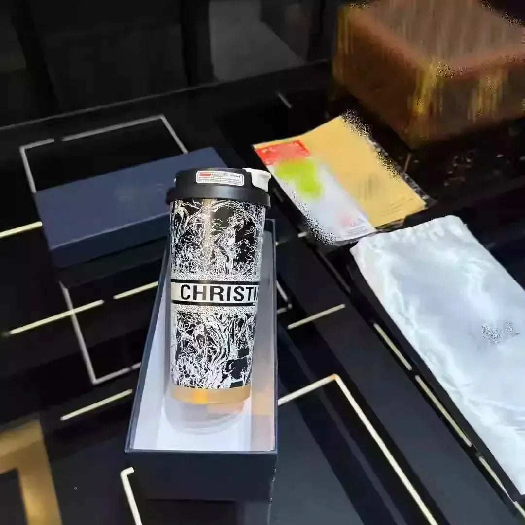 D Luxe Designer Coffee Mug (550 ml)