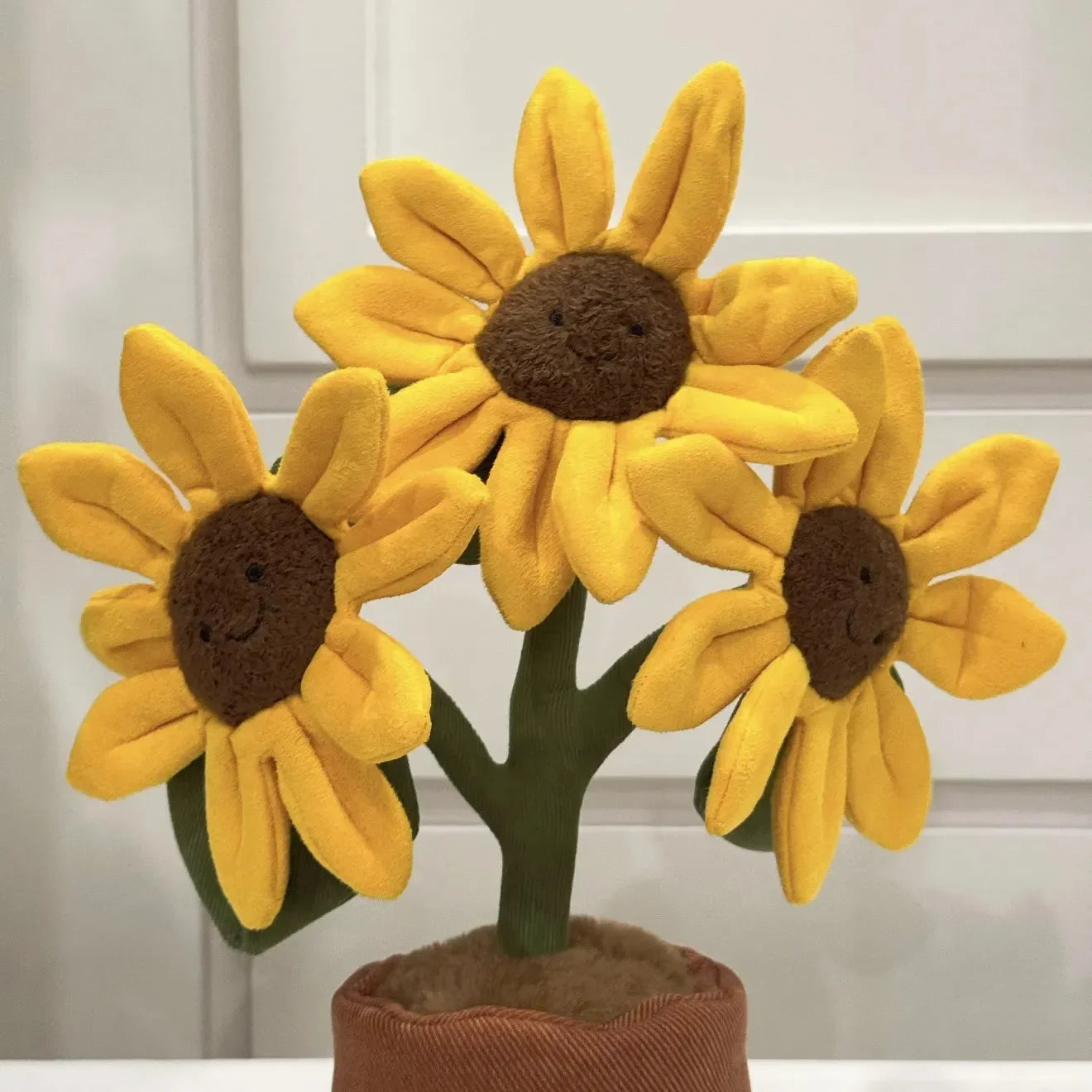 Peluche fleur en pot JC Sunshine 