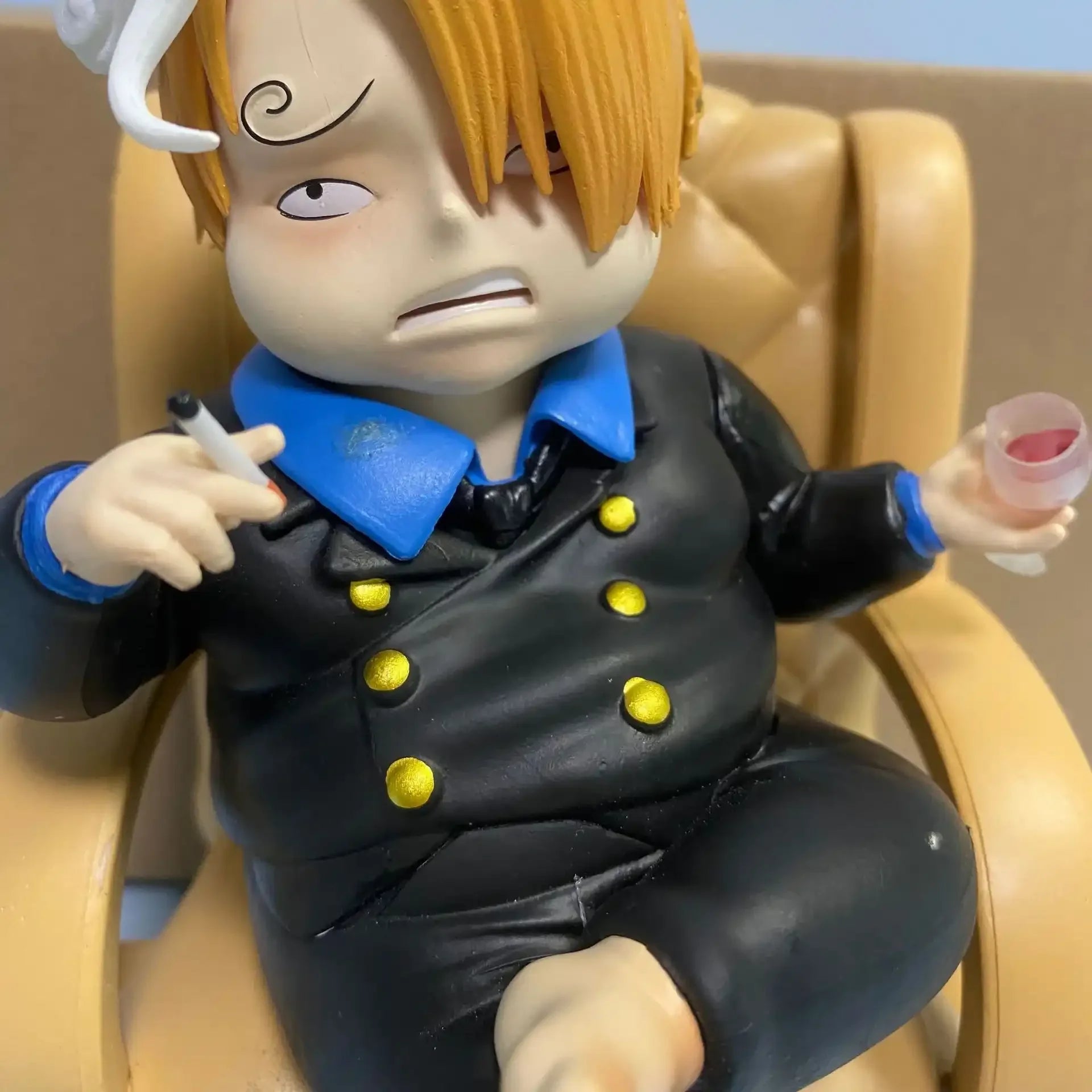Figurines One Piece Fat Couch (15 cm)