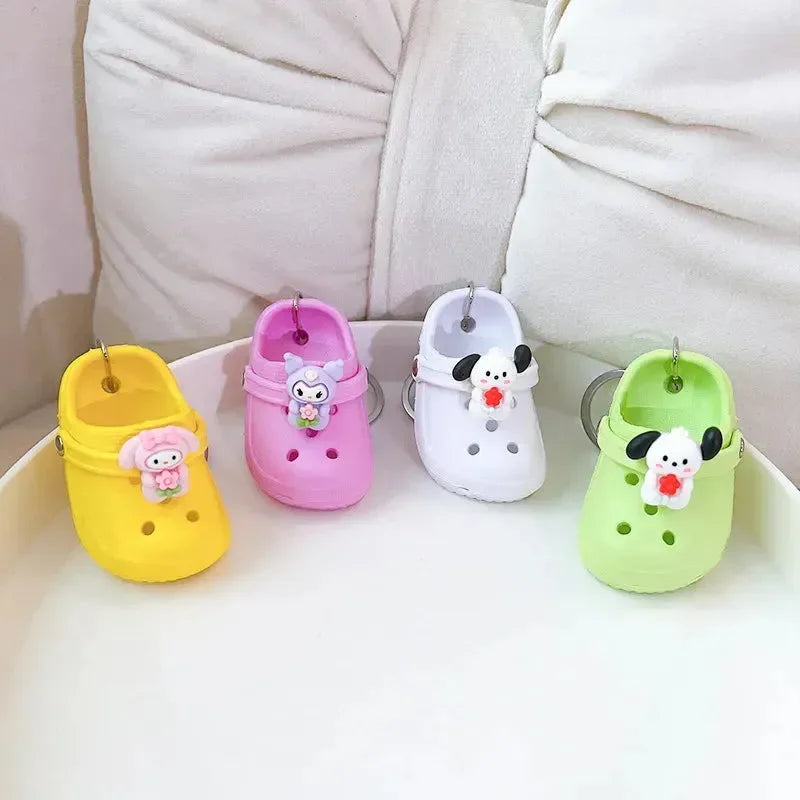 Sanliou Pocket Paws Crocs Keychain