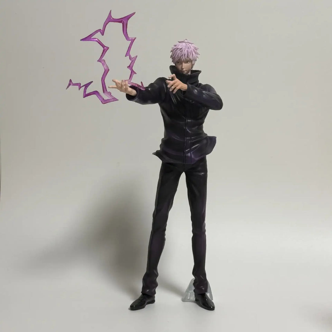Sorcerer Gojo Figurine (31 cm)