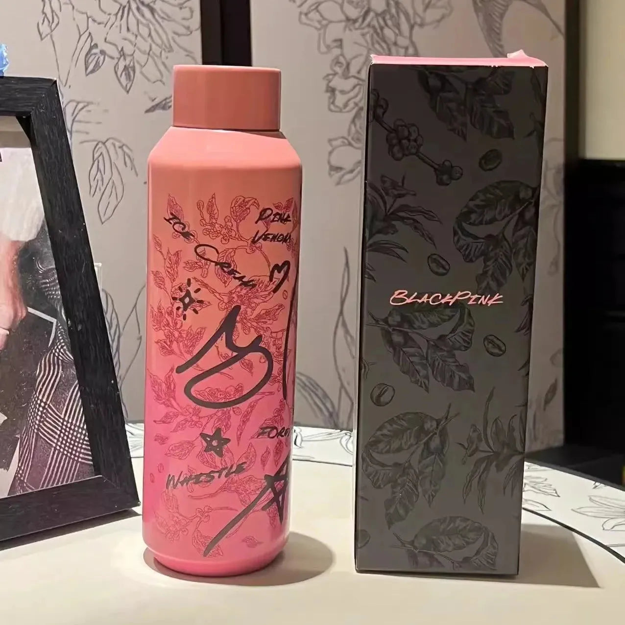 Starbucks Black Pink Graffiti Thermos (591 ml)