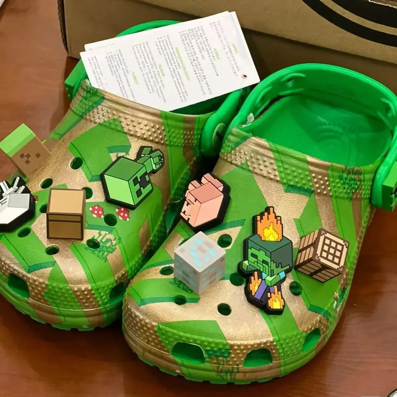 Minecraft Comfort Classic Pixel Clogs