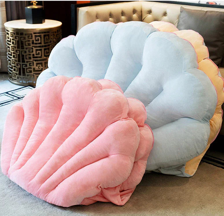 Funny Shell Hold Pillow PN5588 - Bear Hugs