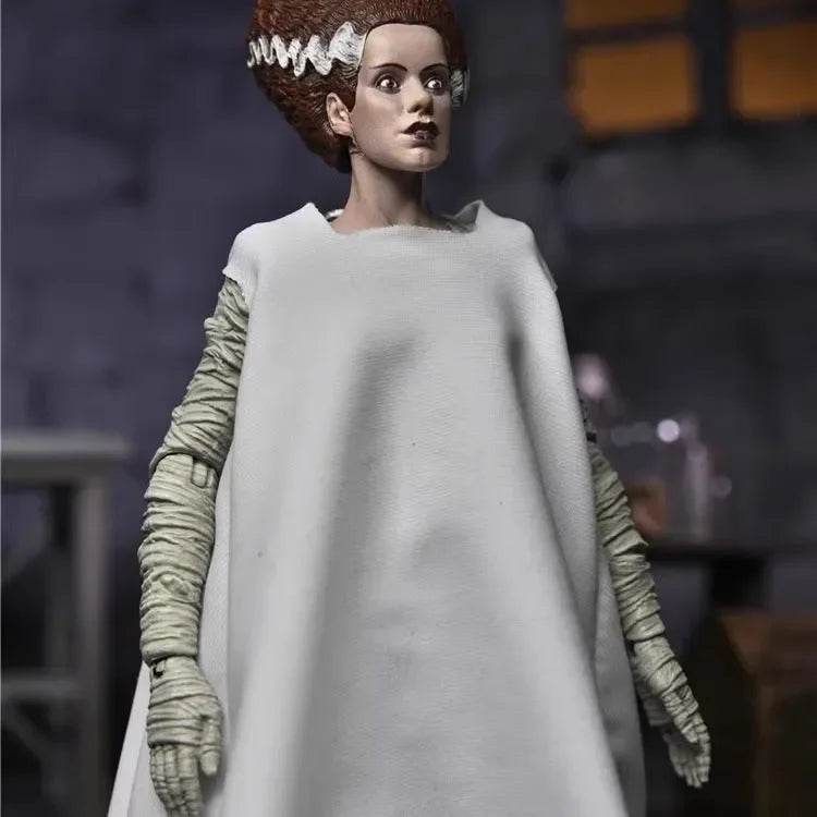 NEKA Bride of Frankenstein Figurine (18 cm)
