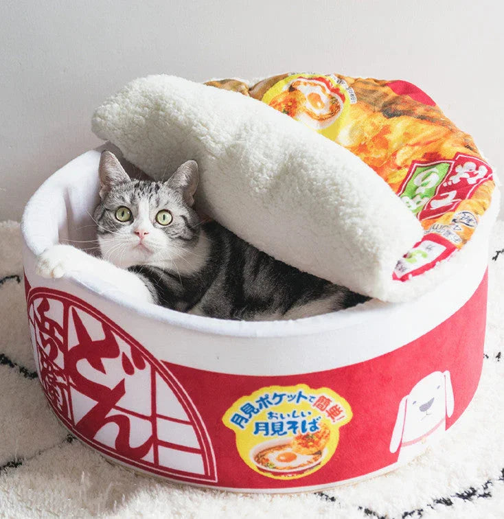 Lovely Ramen Cat House PN3639 - Bear Hugs