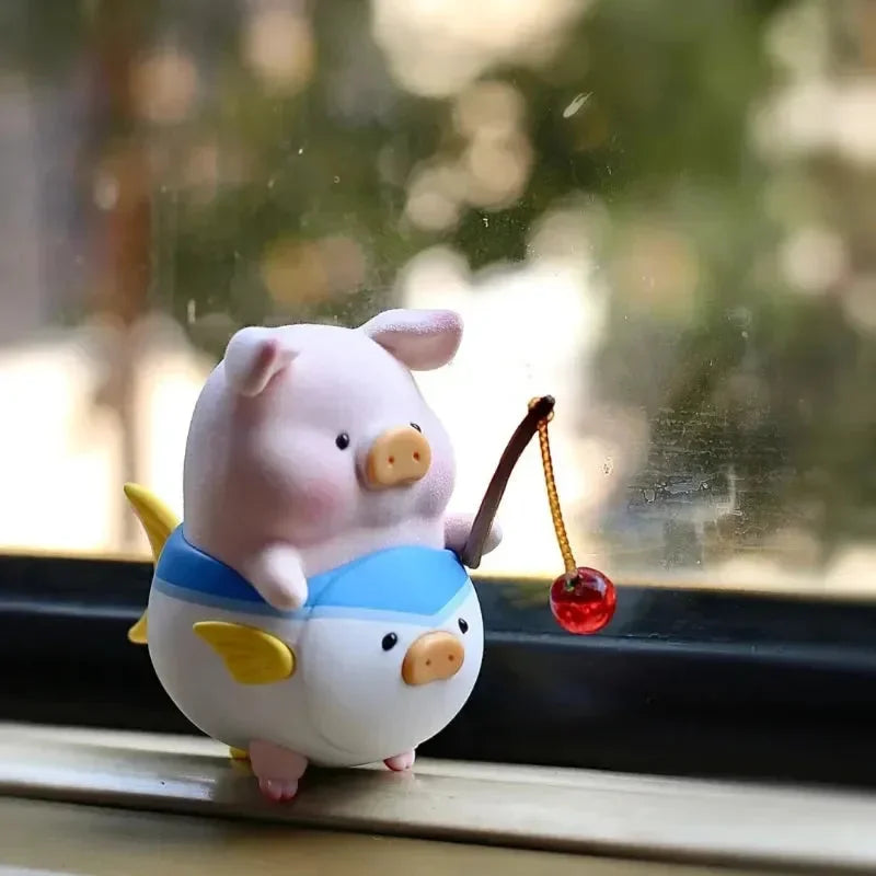 Lulu The Piggy Classic Series Generation 3 Blind Box - Bear Hugs