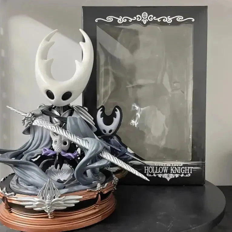 Hollow Knight Pure Vessel Action Figurine (27 cm)