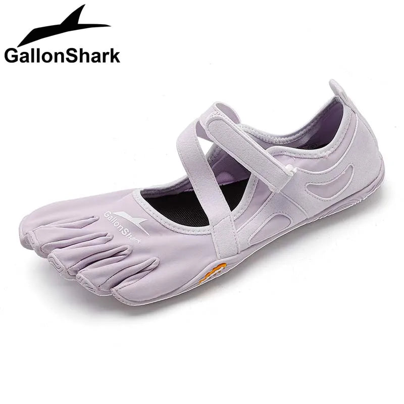 GallonShark Adult Non-Slip Closed-Toe Five-Finger Shoes, Supportive Barefoot Shoes for Yoga, Pilates & Home Exercise Sessions - Bear Hugs