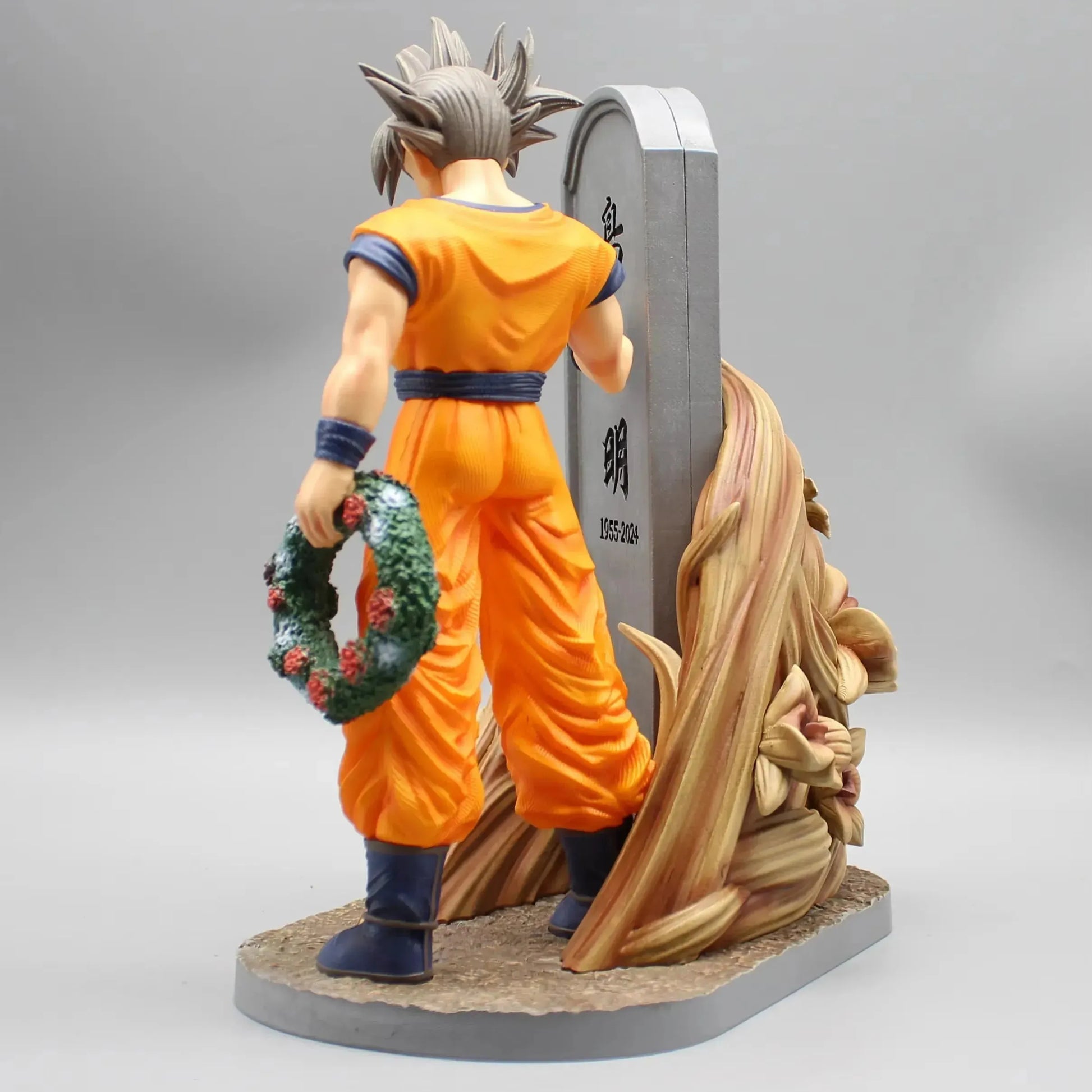 Dragon Ball Z Goku Akira Toriyama Action Figurine (27 cm)