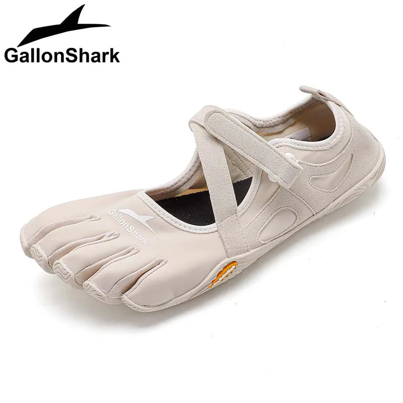GallonShark Adult Non-Slip Closed-Toe Five-Finger Shoes, Supportive Barefoot Shoes for Yoga, Pilates & Home Exercise Sessions - Bear Hugs