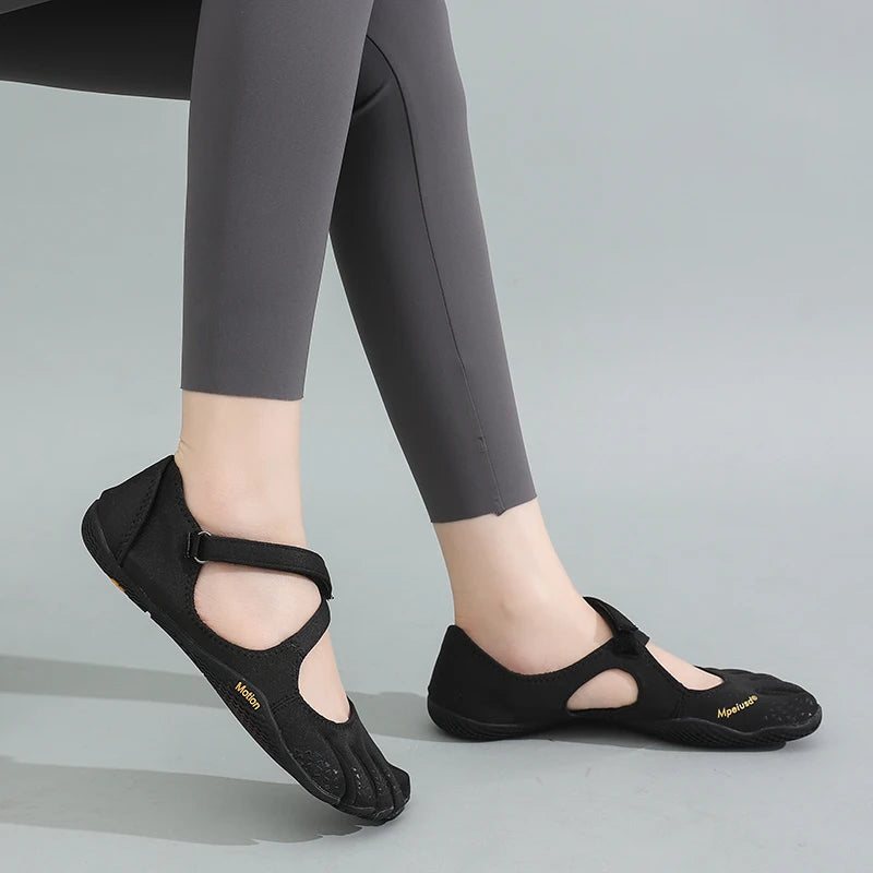 VibeRM Zen Flow Cross-Strap Five Finger Shoes - Bear Hugs