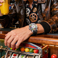 Lucky Harvey Real Time Player Slot Machine Watch