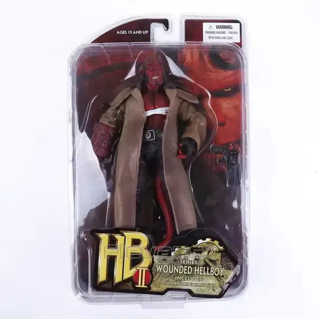 Hellboy Mezco Trench Coat Figurine (18 cm)