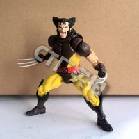 CT Toys Mafex 138 Wolverine Comic Action Figure (15 cm)