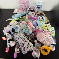 10-50pcs Sanrio random mysterious decompression toy bag Hello Kitty Kuromi 300 different styles of dolls, ornaments - Bear Hugs