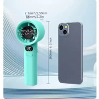 مروحة يدوية رائعة تهبها الرياح 