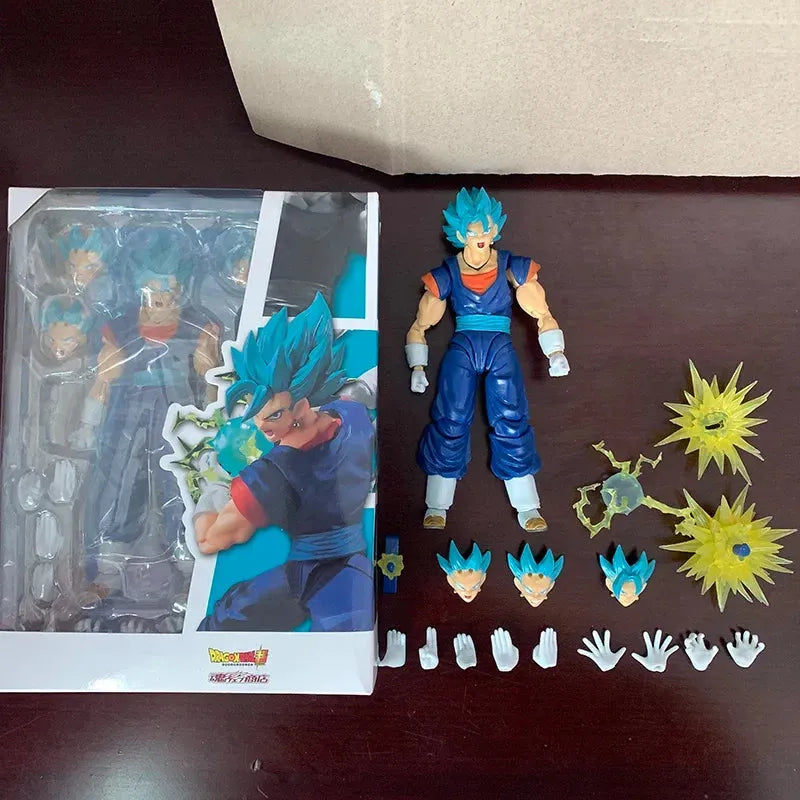 Dragon Ball Z Vegito Action Figurine (15 cm)