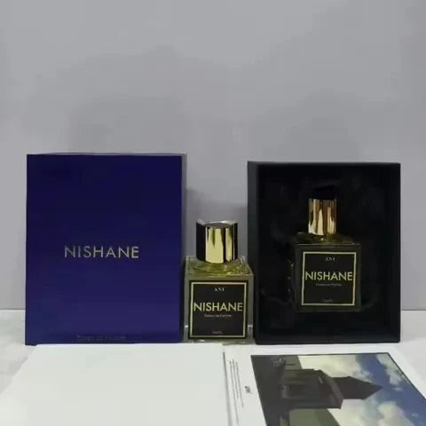 Nishane Hacivat Karagoz Luxury Parfum (100 ml) - Bear Hugs