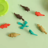 بيضة عمياء ممحاة ديناصور من ما قبل التاريخ 