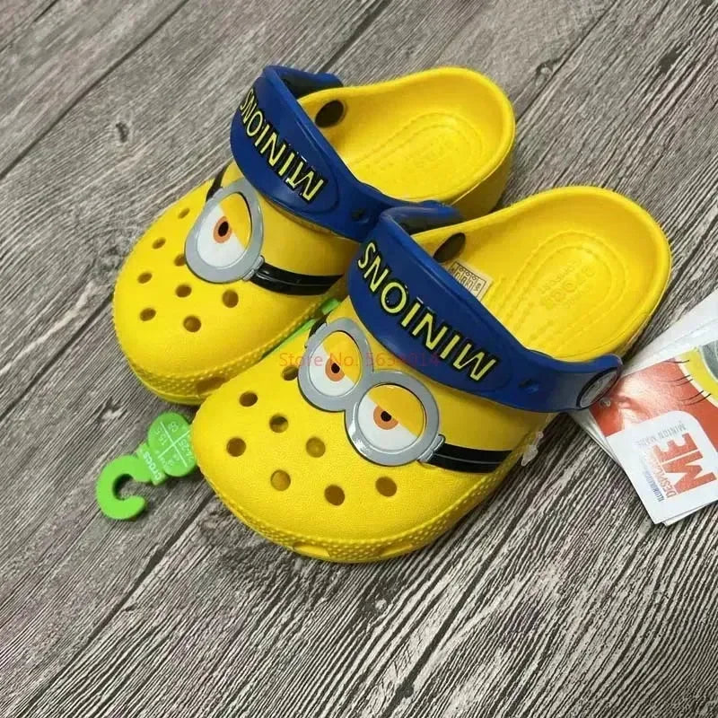 Minniun Yellow Fun Lab Clogs