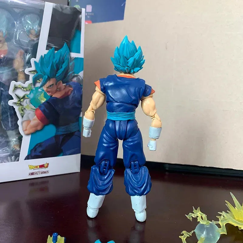 Dragon Ball Z Vegito Action Figurine (15 cm)