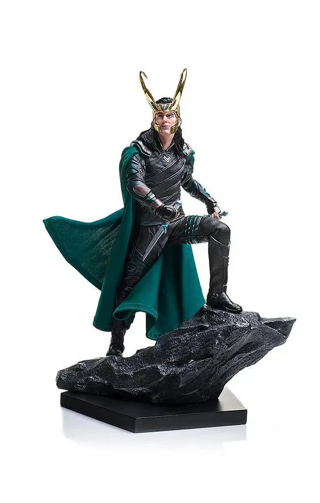 Marvel Cinematic Effect Figurines (20 cm)