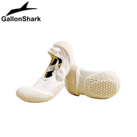 GallonShark AquaKnit Prism Sculpted Amphibious Sock Shoes - Bear Hugs