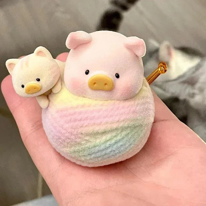 Lulu The Piggy Classic Series Generation 3 Blind Box - Bear Hugs