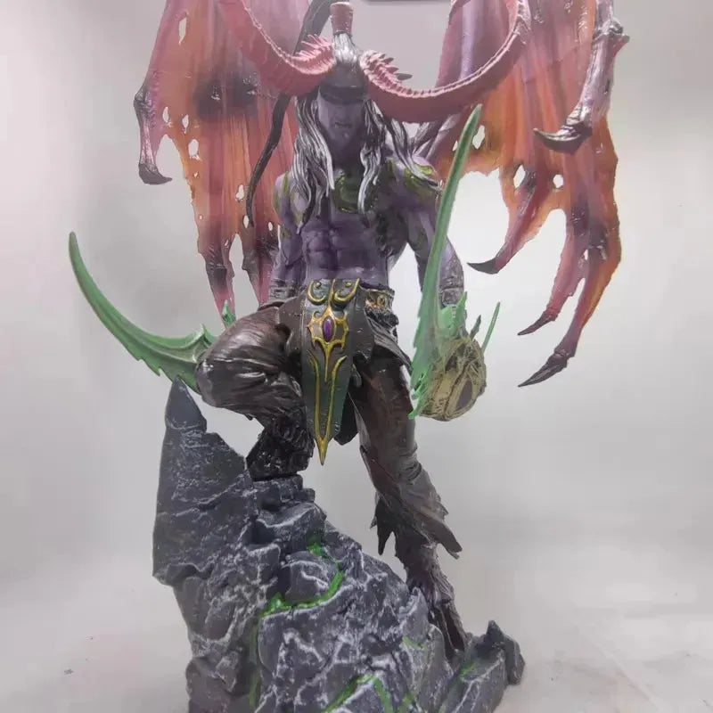 World of Warcraft Illidan Stormrage Action Figure (37 cm)